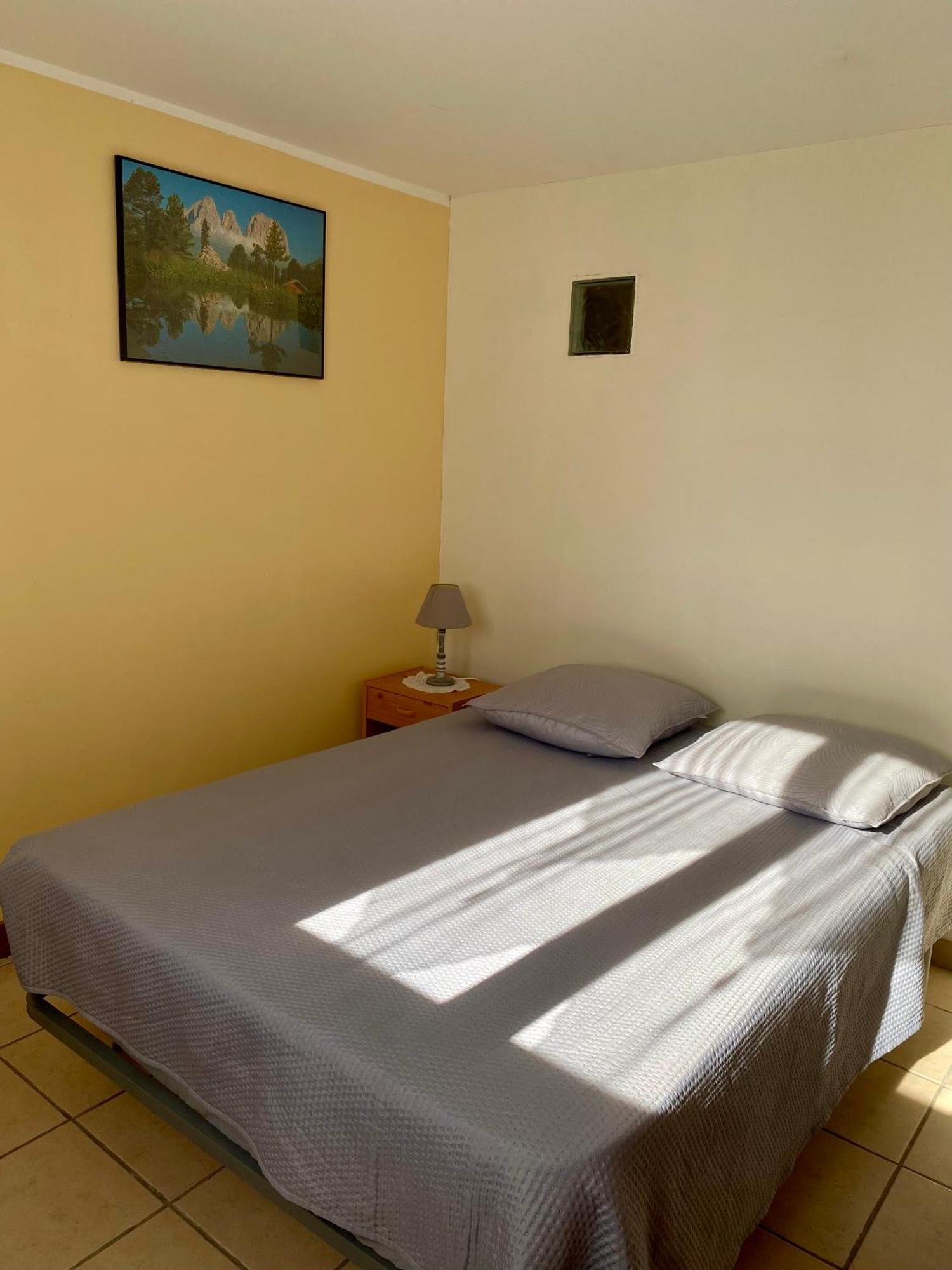 Le Micocoulier Daire La Crau Dış mekan fotoğraf